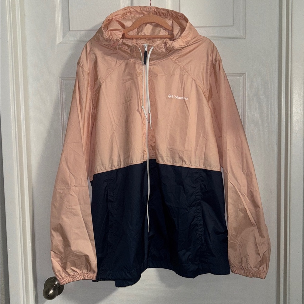 Columbia Flash Forward Windbreaker jacket navy & baby pink